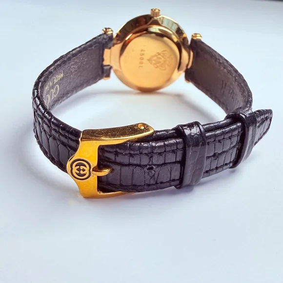 GUCCI Ladies 18K Gold Plated 4500L Swiss Watch VTG Box Papers Receipt BNIB 90's - Picture 10 of 13